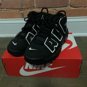 Nike uptempo 5y